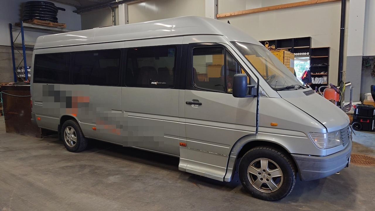 Mercedes sprinter 312 - Minibus, Furgon pasagjerësh: foto 1 Mercedes sprinter 312 - Minibus, Furgon pasagjerësh: foto 1