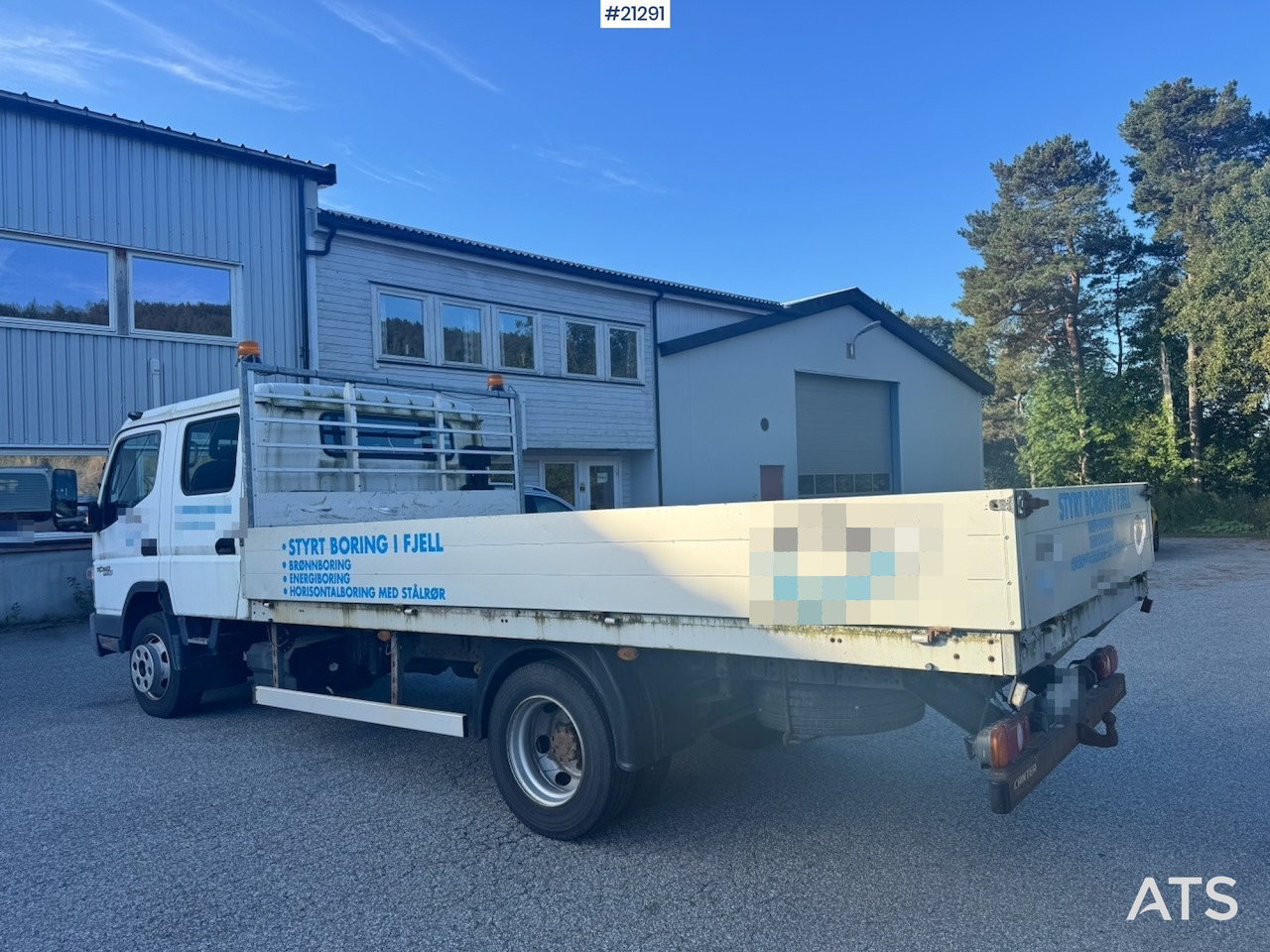 Mitsubishi Fuso Canter - Kamion me karroceri të hapur: foto 4 Mitsubishi Fuso Canter - Kamion me karroceri të hapur: foto 4
