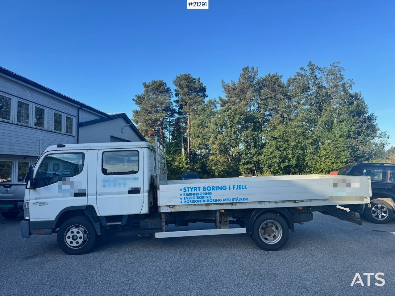Mitsubishi Fuso Canter - Kamion me karroceri të hapur: foto 3 Mitsubishi Fuso Canter - Kamion me karroceri të hapur: foto 3