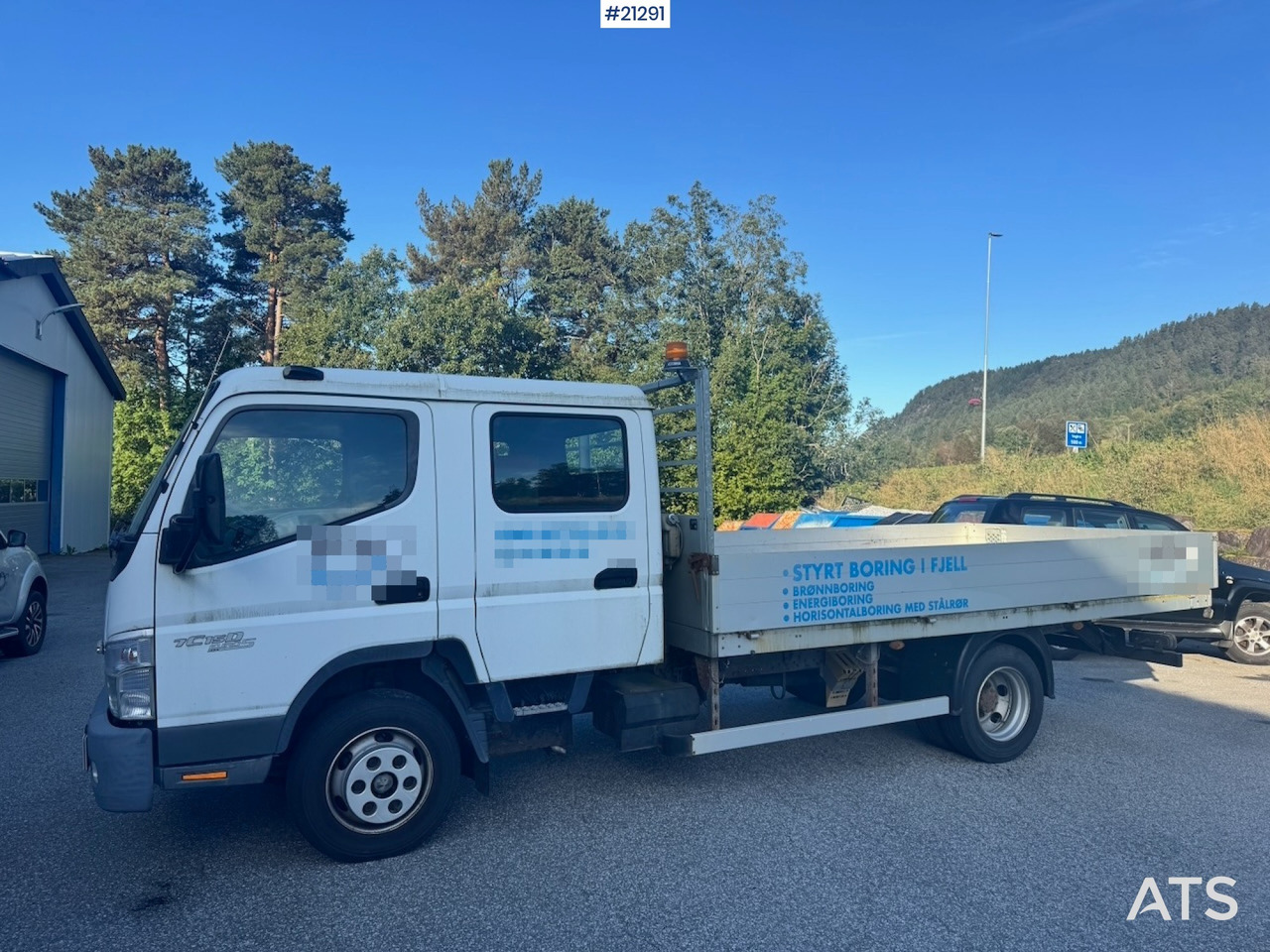Mitsubishi Fuso Canter - Kamion me karroceri të hapur: foto 2 Mitsubishi Fuso Canter - Kamion me karroceri të hapur: foto 2