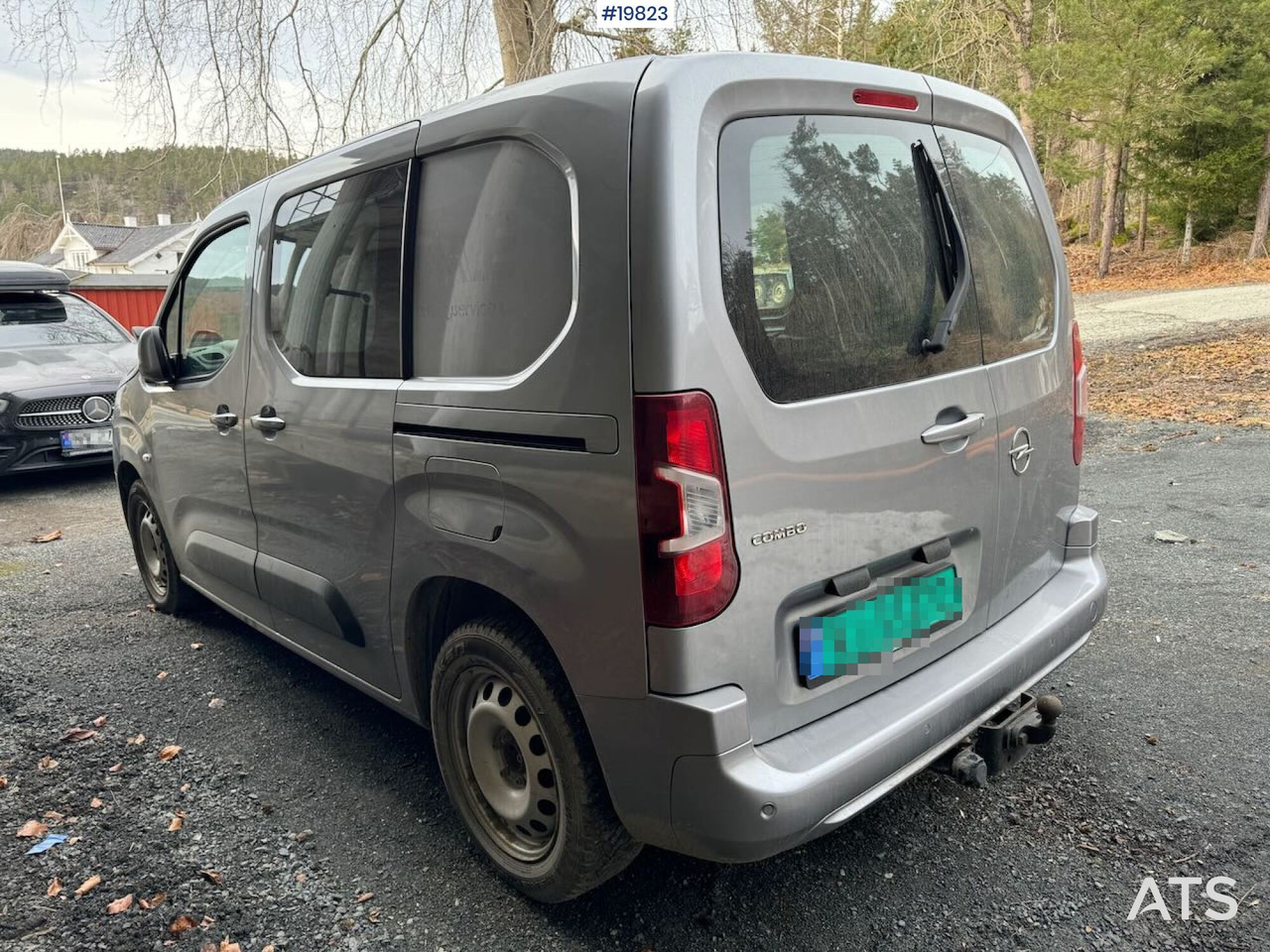 Opel Combo - Furgon i vogël: foto 5 Opel Combo - Furgon i vogël: foto 5