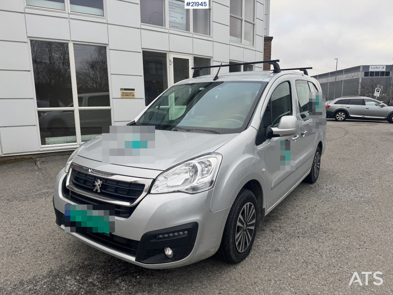 PEUGEOT PARTNER - Kamioncine dopio kabinë: foto 1 PEUGEOT PARTNER - Kamioncine dopio kabinë: foto 1