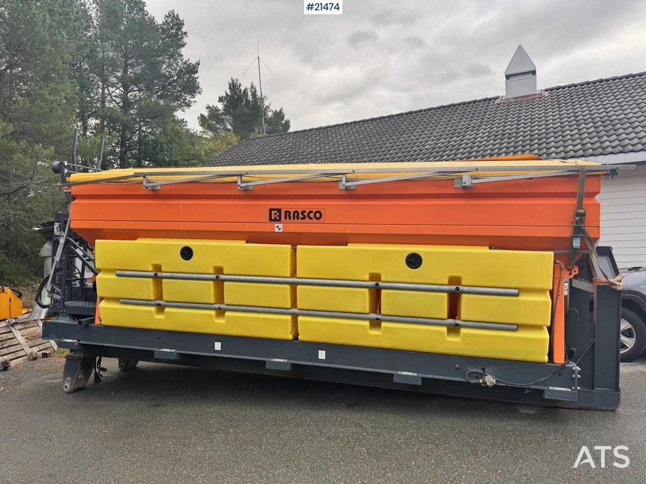 Rasco L5800 - Shpërndarës rëre/ Kripe: foto 2 Rasco L5800 - Shpërndarës rëre/ Kripe: foto 2