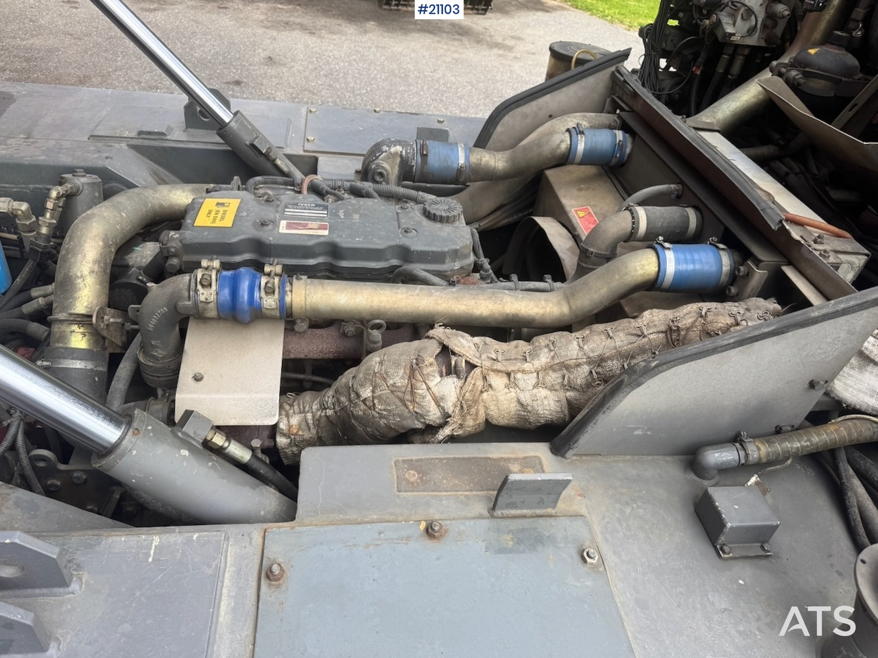 Makinë fshirëse për rrugët Ravo 540: foto 27