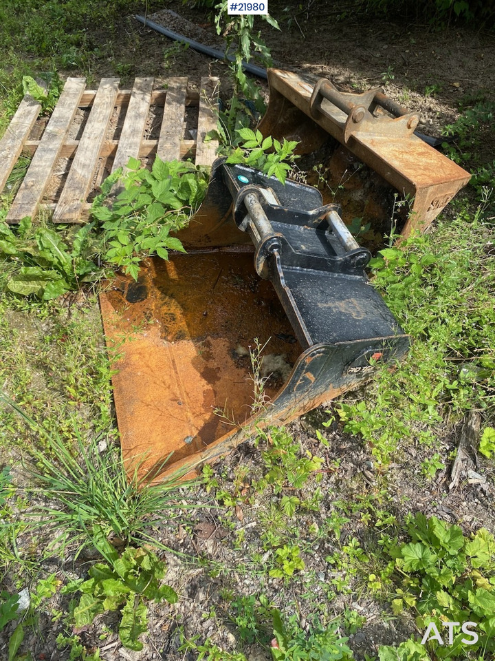 Rototilt S40 feste - Kovë: foto 1 Rototilt S40 feste - Kovë: foto 1