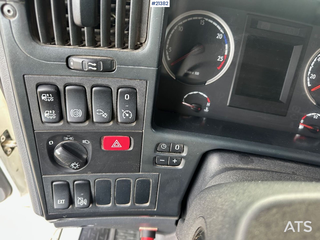 Fadromë ngarkuese Scania P280: foto 18 Fadromë ngarkuese Scania P280: foto 18