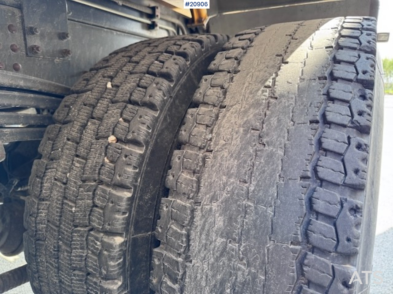 Kamion vetëshkarkues Scania R560: foto 20