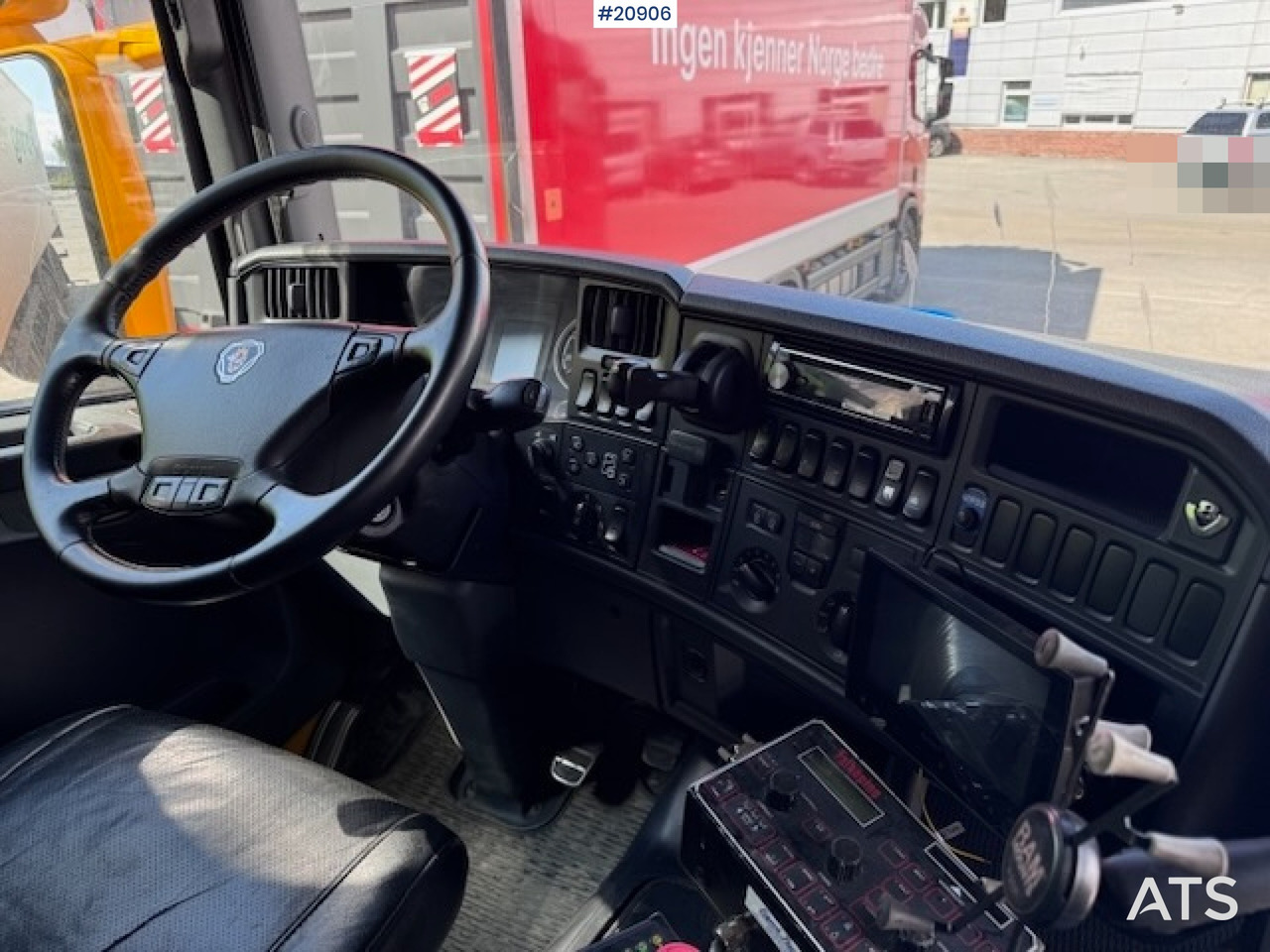 Kamion vetëshkarkues Scania R560: foto 42