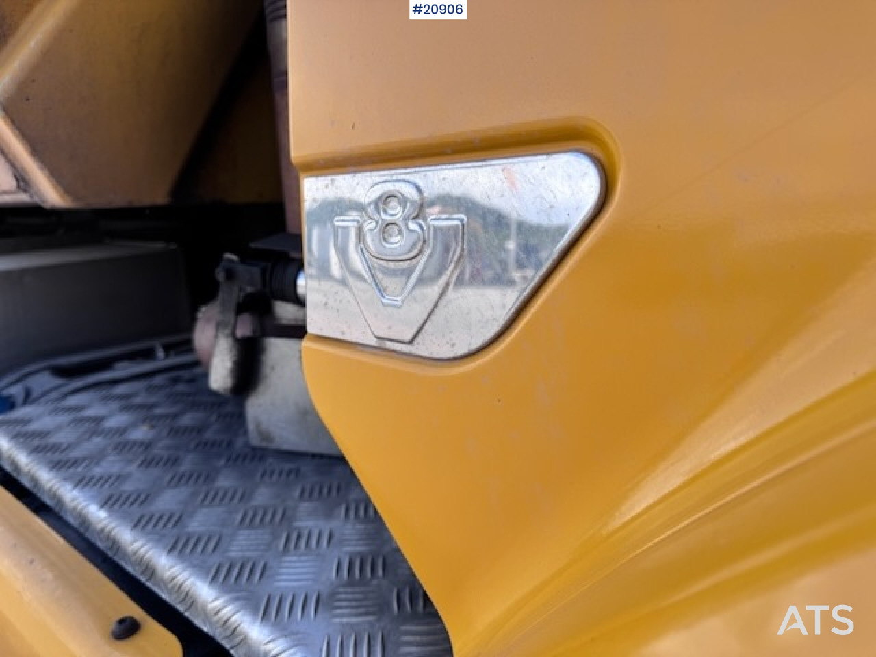 Kamion vetëshkarkues Scania R560: foto 36