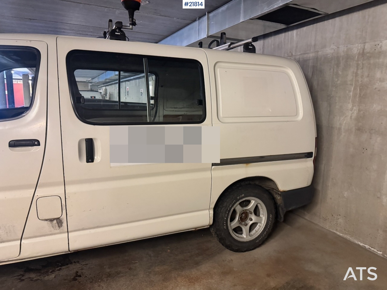 Toyota Hiace - Furgon: foto 5 Toyota Hiace - Furgon: foto 5