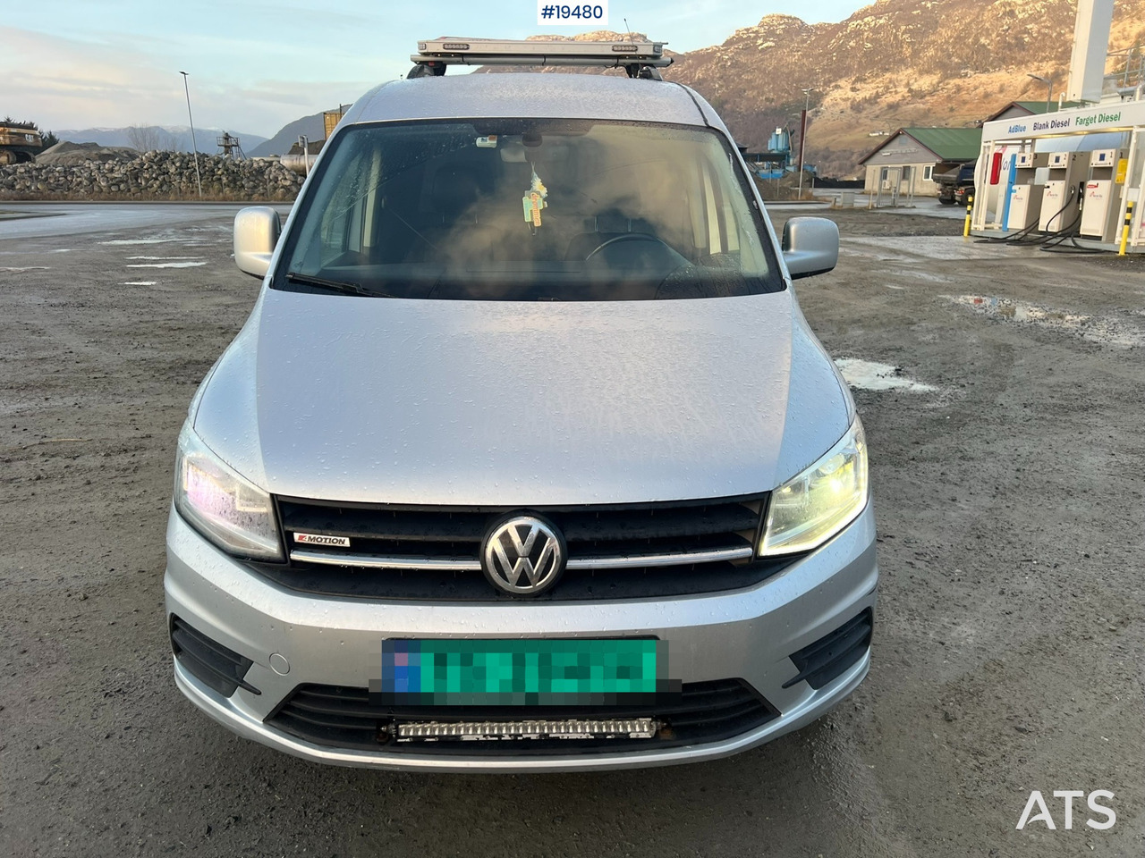 Volkswagen Caddy - Furgon i vogël: foto 2 Volkswagen Caddy - Furgon i vogël: foto 2