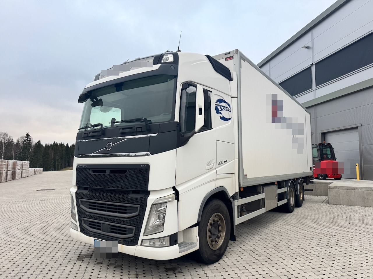 Volvo 2015 Volvo FH420 6x2 Skapbil. Eu-godkjent. SE VIDEO - Kamion vagonetë: foto 1 Volvo 2015 Volvo FH420 6x2 Skapbil. Eu-godkjent. SE VIDEO - Kamion vagonetë: foto 1