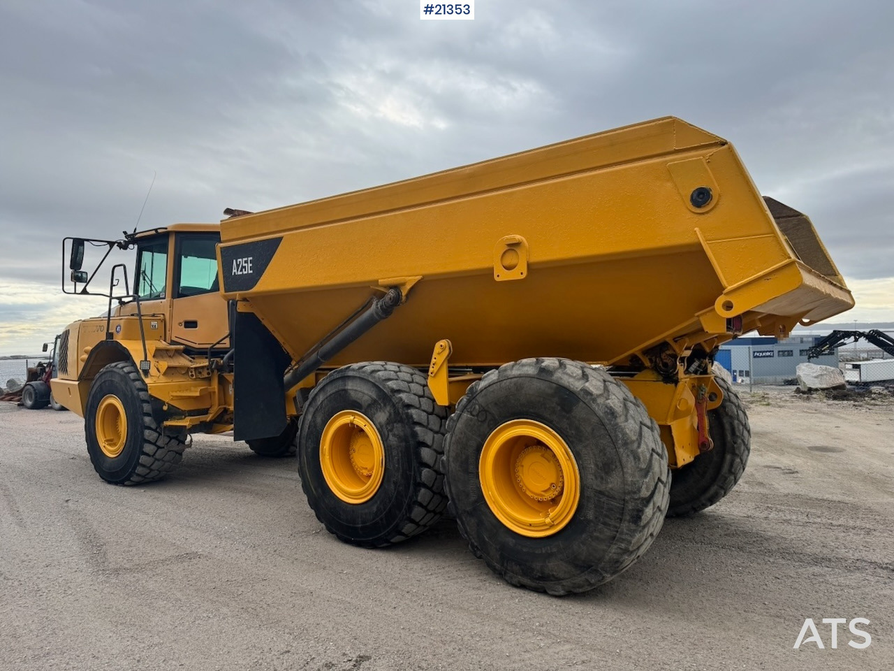 Volvo A25E - Shkarkues teleskopik: foto 4 Volvo A25E - Shkarkues teleskopik: foto 4