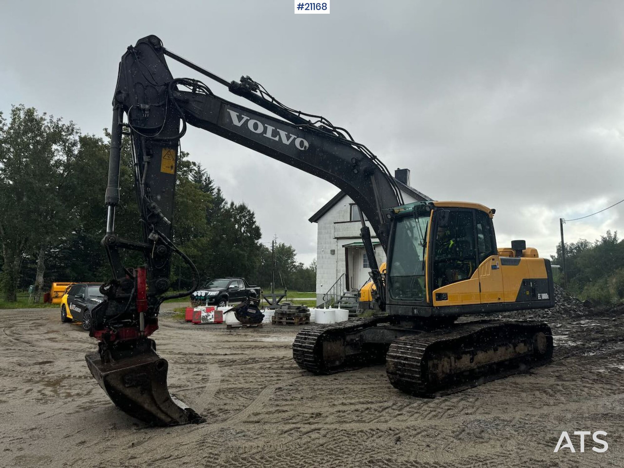 Volvo EC180DL - Ekskavator me zinxhirë: foto 4 Volvo EC180DL - Ekskavator me zinxhirë: foto 4