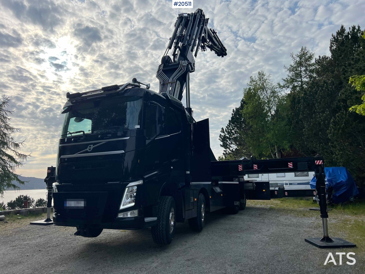 Volvo FH 540 8x2 Kranbil m/ 2021 165 t/m HIDROKON kran m/ jibb og vinsj og enn masse utstyr! SE VIDEO - Kamion me vinç: foto 4 Volvo FH 540 8x2 Kranbil m/ 2021 165 t/m HIDROKON kran m/ jibb og vinsj og enn masse utstyr! SE VIDEO - Kamion me vinç: foto 4