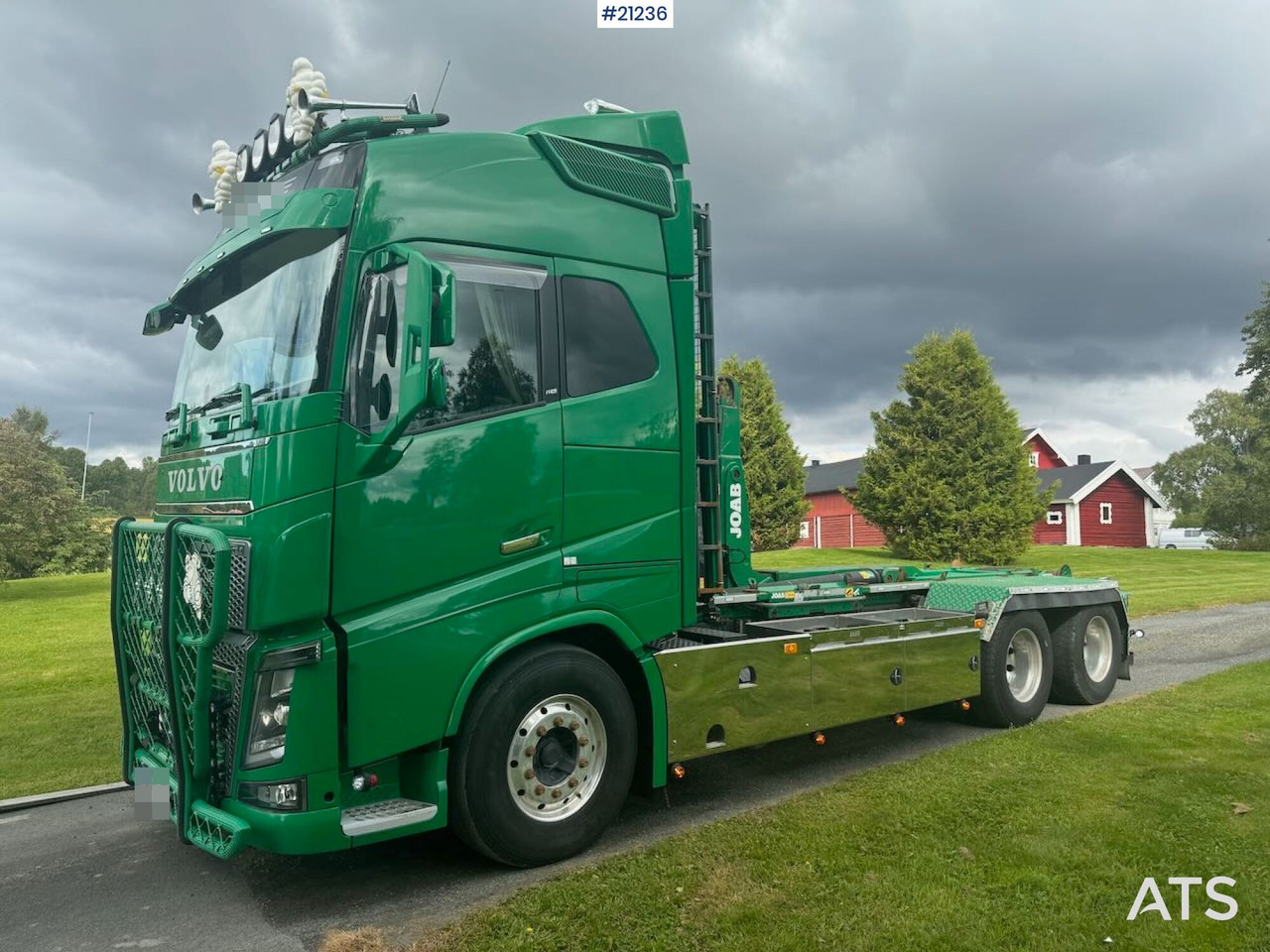 Volvo FH16 - Kamion vetëngarkues: foto 3 Volvo FH16 - Kamion vetëngarkues: foto 3