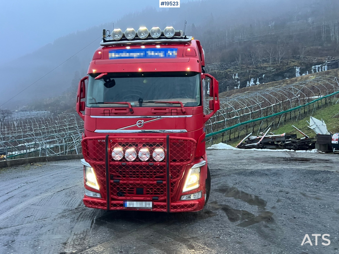 Volvo FH540 - Kamion për transport druri: foto 2 Volvo FH540 - Kamion për transport druri: foto 2