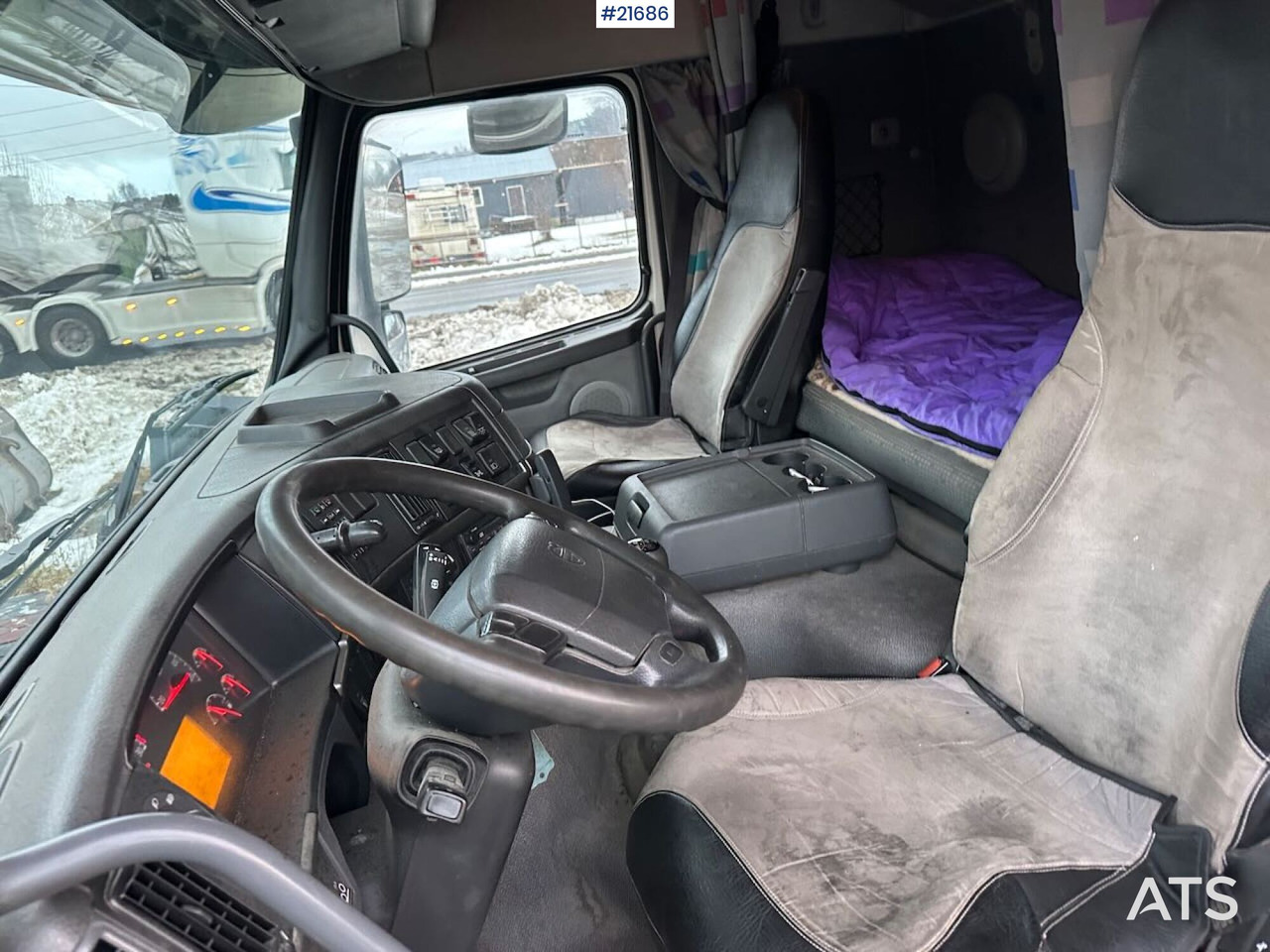 Kamion me vinç Volvo FM12 Globetrotter 6x4 kranbil m/ bak montert 18 t/m kran og vinsj. SE VIDEO: foto 39