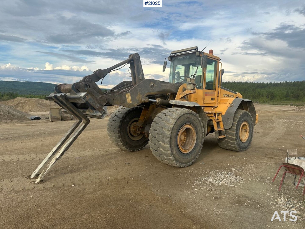 Volvo L120E - Fadrom me goma: foto 4 Volvo L120E - Fadrom me goma: foto 4