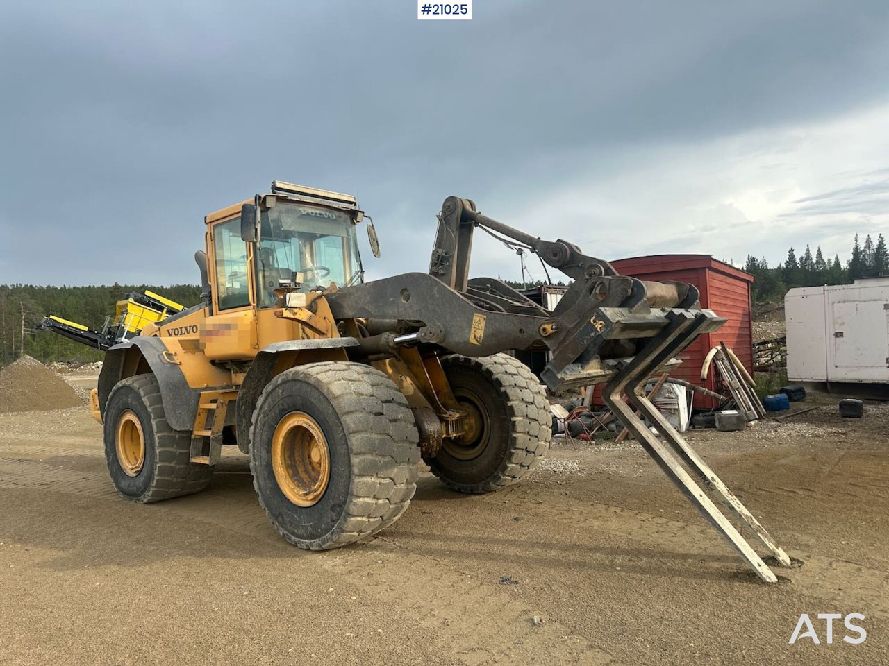 Volvo L120E - Fadrom me goma: foto 2 Volvo L120E - Fadrom me goma: foto 2