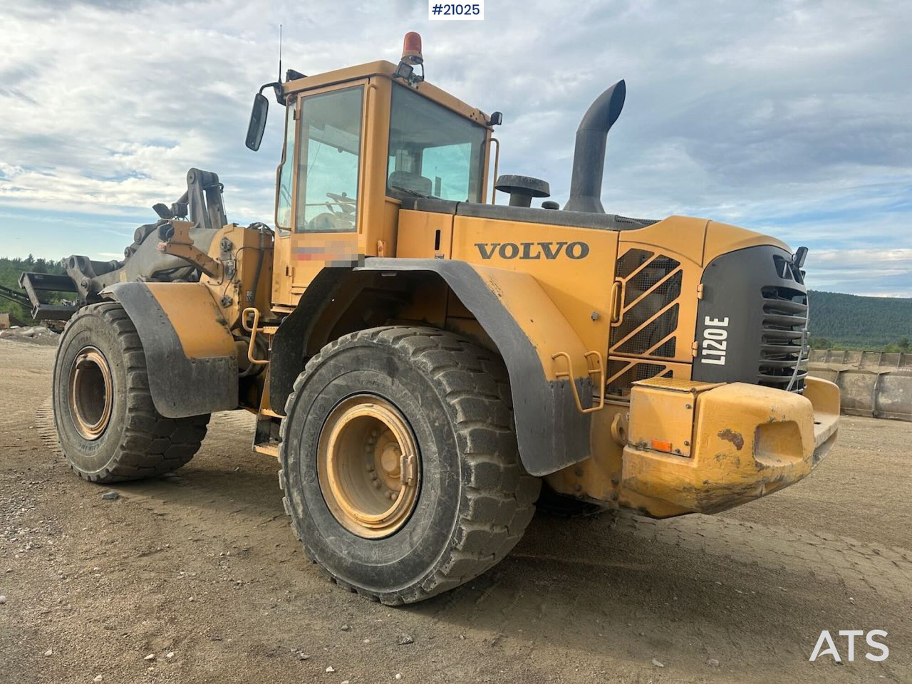 Volvo L120E - Fadrom me goma: foto 5 Volvo L120E - Fadrom me goma: foto 5