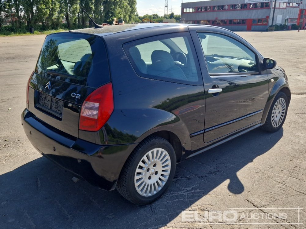 2005 Citroen C2 - Veturë: foto 5 2005 Citroen C2 - Veturë: foto 5
