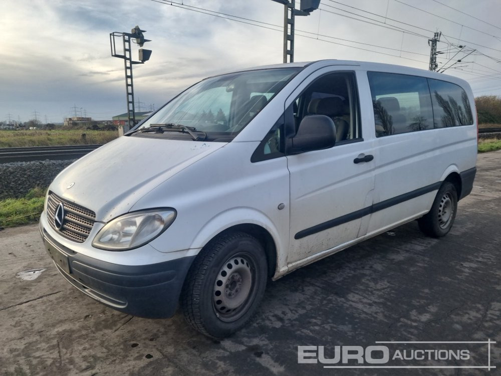 2005 Mercedes Benz Vito - Kamioncine dopio kabinë: foto 1 2005 Mercedes Benz Vito - Kamioncine dopio kabinë: foto 1