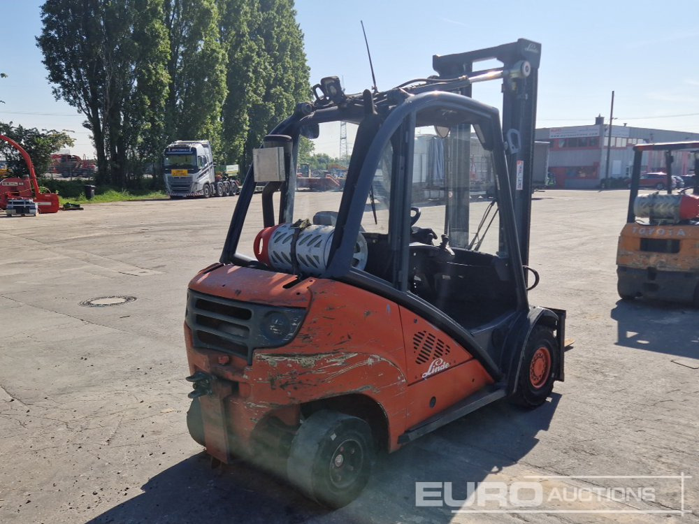 2009 Linde H30T - Pirun ngritës: foto 5 2009 Linde H30T - Pirun ngritës: foto 5