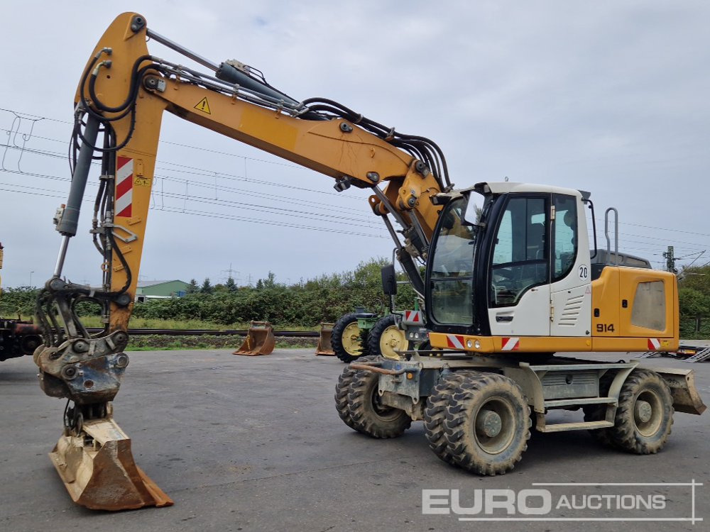 2013 Liebherr A914 - Ekskavator me goma: foto 1 2013 Liebherr A914 - Ekskavator me goma: foto 1