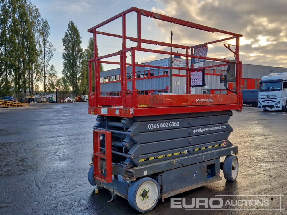 2013 SkyJack SJ111-4632 - Platformë ajrore: foto 4 2013 SkyJack SJ111-4632 - Platformë ajrore: foto 4