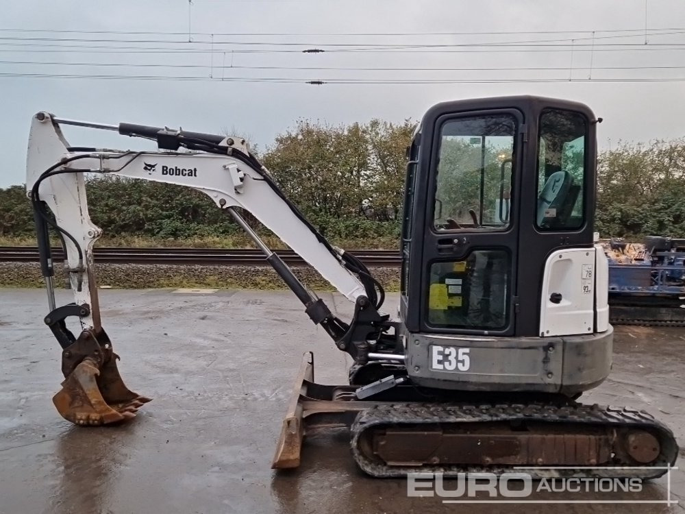 2014 Bobcat E35 - Miniekskavator: foto 2 2014 Bobcat E35 - Miniekskavator: foto 2