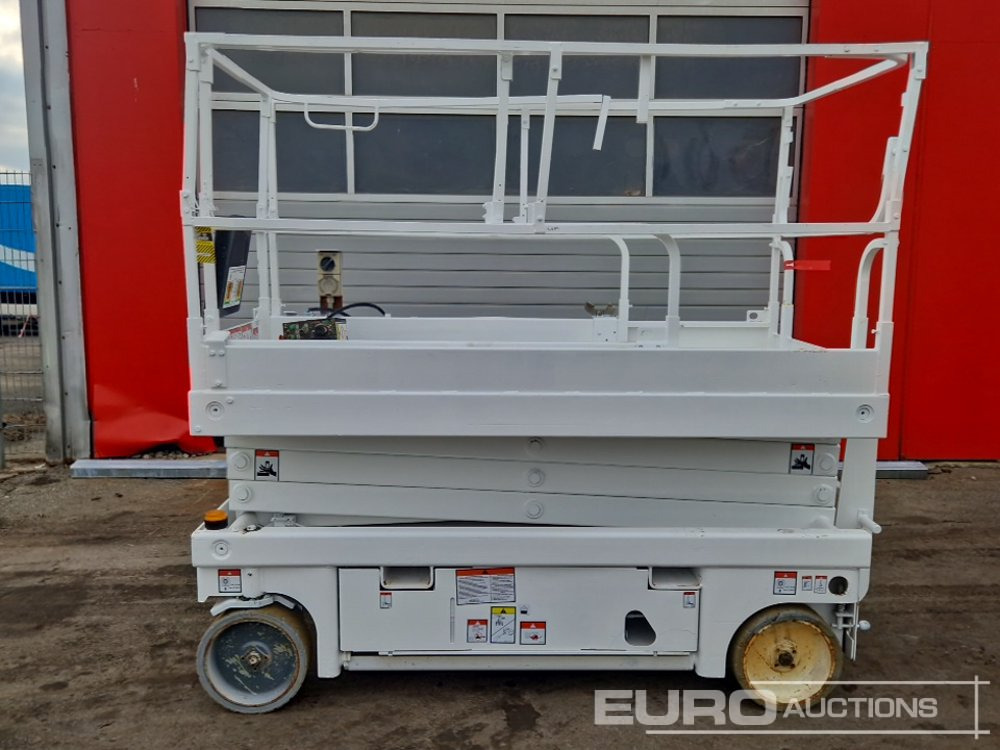 2014 Haulotte Compact 10 - Platformë ajrore: foto 2 2014 Haulotte Compact 10 - Platformë ajrore: foto 2