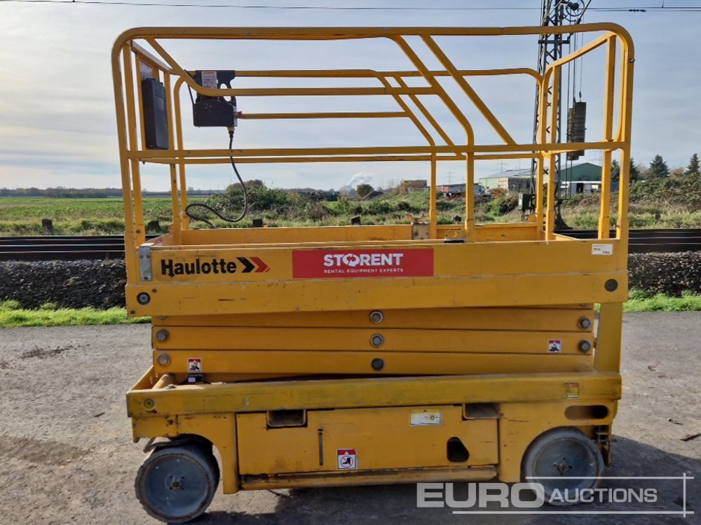 2014 Haulotte Compact 10 - Ngritës gërshërë: foto 2 2014 Haulotte Compact 10 - Ngritës gërshërë: foto 2