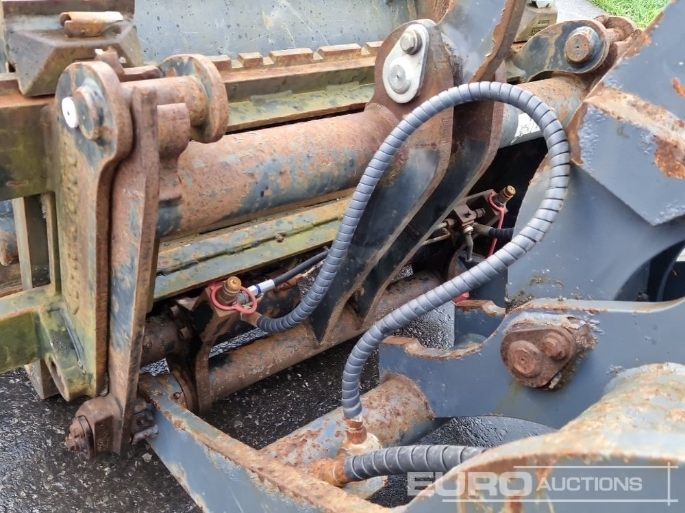 Fadrom me goma 2014 Terex TL100: foto 16