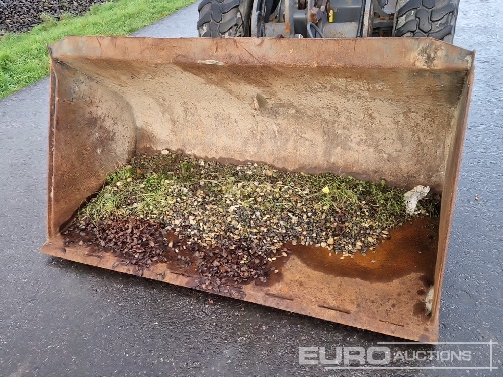 Fadrom me goma 2014 Terex TL100: foto 13