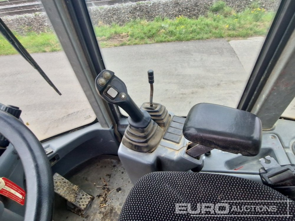 Fadrom me goma 2014 Volvo L30G: foto 24