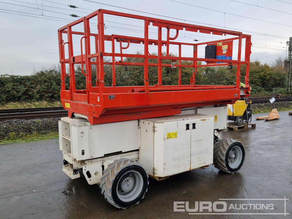 2015 Genie GS-2669DC - Platformë ajrore: foto 1 2015 Genie GS-2669DC - Platformë ajrore: foto 1