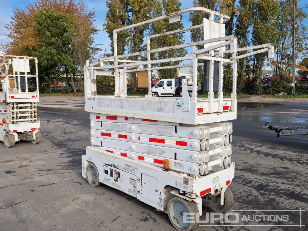 2015 Genie GS-3232 - Ngritës gërshërë: foto 4 2015 Genie GS-3232 - Ngritës gërshërë: foto 4