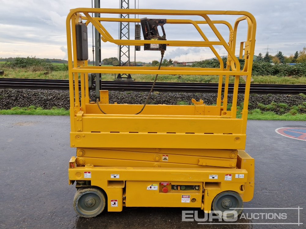 2015 Haulotte Optimum 8 - Platformë ajrore: foto 2 2015 Haulotte Optimum 8 - Platformë ajrore: foto 2