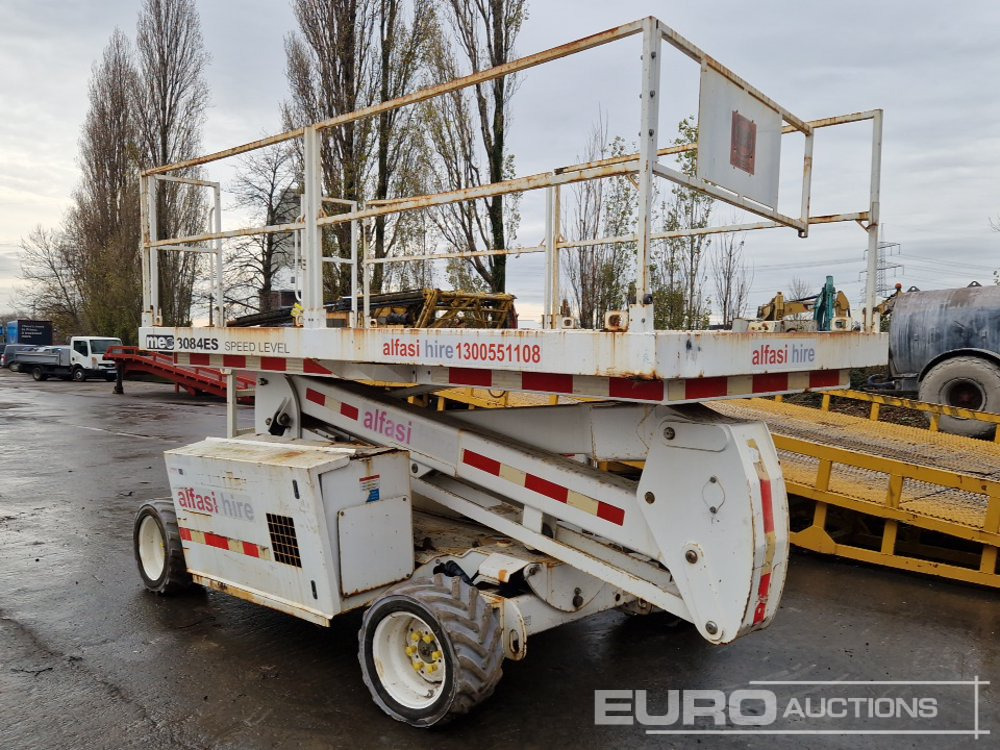 2015 JLG MEC3084ES - Platformë ajrore: foto 3 2015 JLG MEC3084ES - Platformë ajrore: foto 3