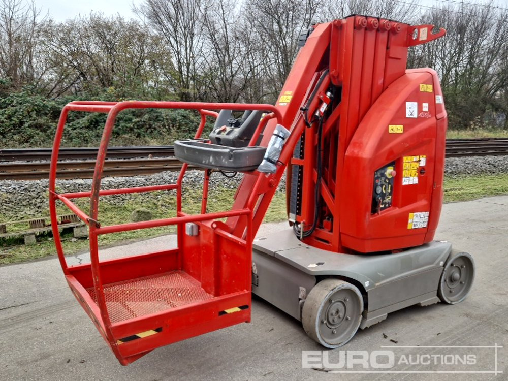 2015 JLG TOUCAN 10 E - Platformë ajrore: foto 1 2015 JLG TOUCAN 10 E - Platformë ajrore: foto 1