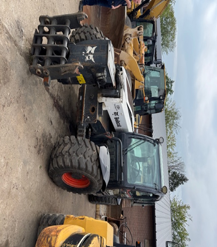 2017 Bobcat T35105L - Ekskavator teleskopik: foto 1 2017 Bobcat T35105L - Ekskavator teleskopik: foto 1