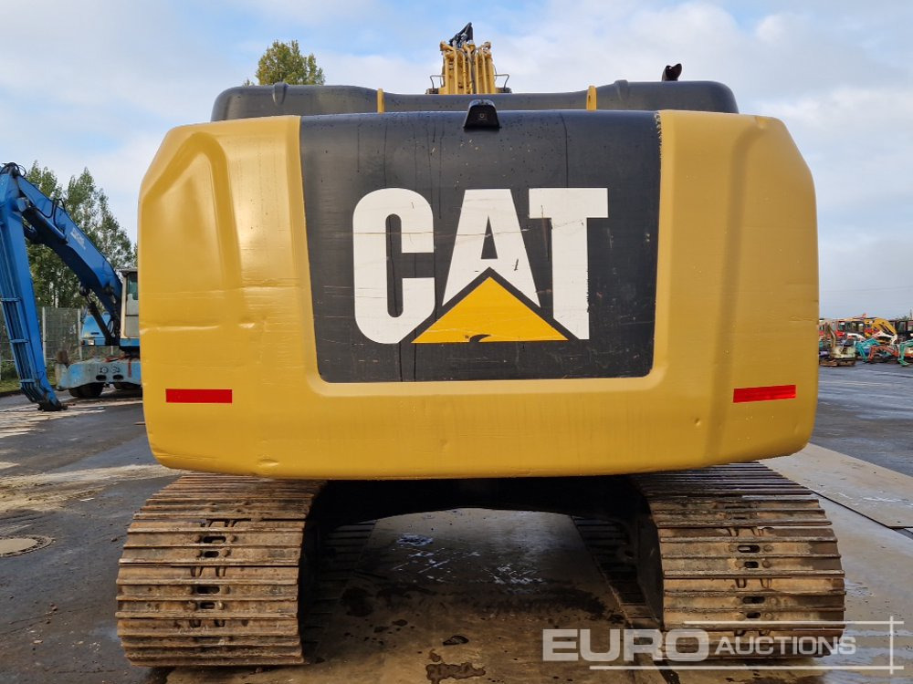 2017 CAT 320FL - Ekskavator me zinxhirë: foto 4 2017 CAT 320FL - Ekskavator me zinxhirë: foto 4