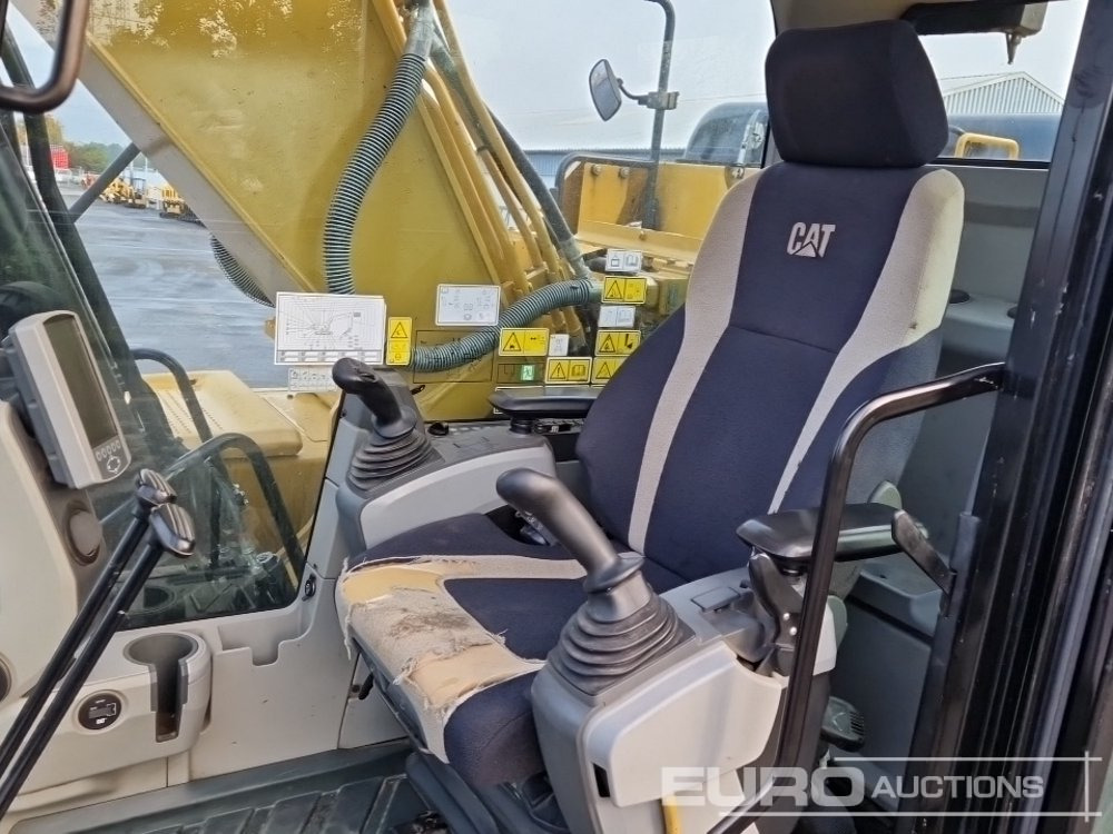 Ekskavator me zinxhirë 2017 CAT 320FL: foto 39