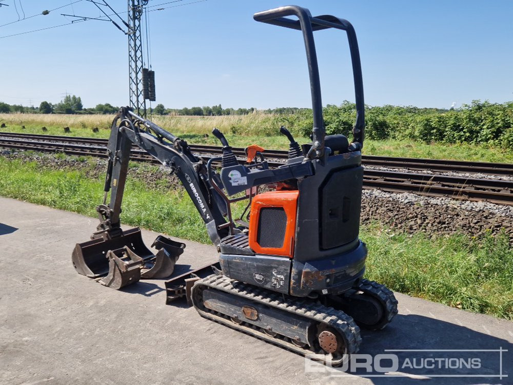 2020 Eurocomach Rubber Tracks, Blade, Offset, QH, Piped, 3 Buckets, Expanding Undercarriage, Roll Bar - Miniekskavator: foto 3 2020 Eurocomach Rubber Tracks, Blade, Offset, QH, Piped, 3 Buckets, Expanding Undercarriage, Roll Bar - Miniekskavator: foto 3
