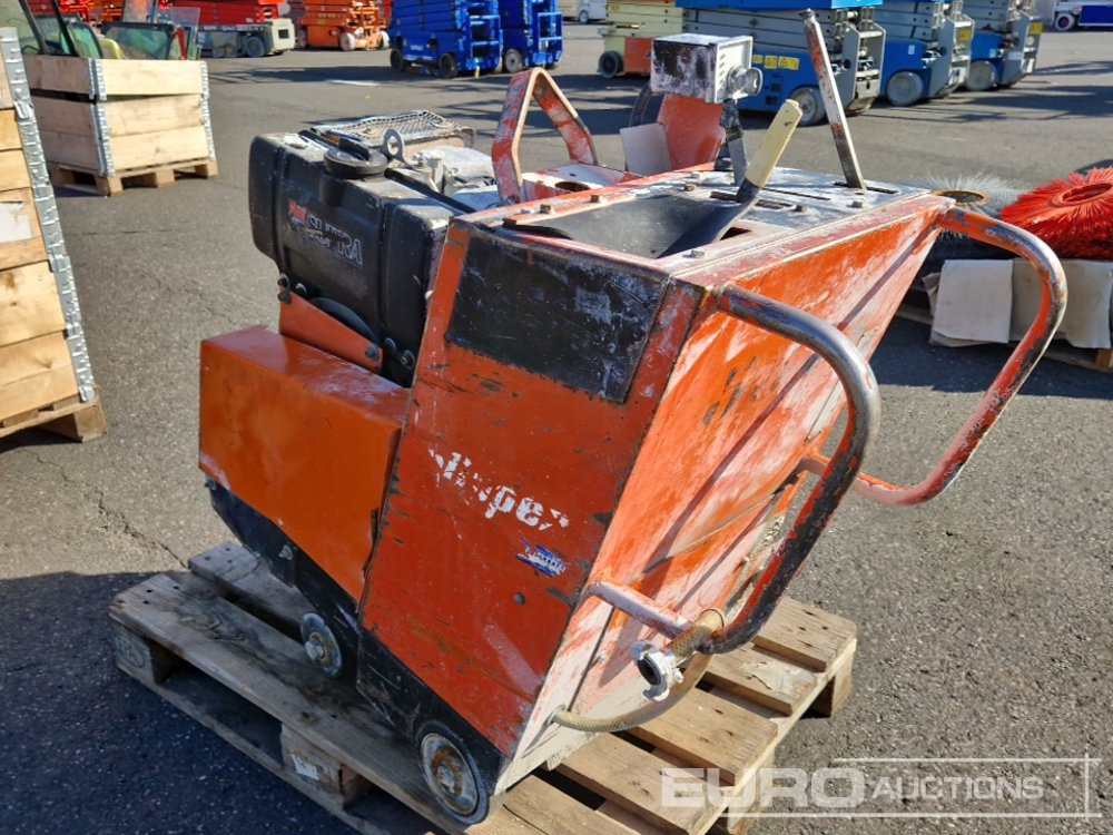 Clipper Norton Walk Behind Asphalt Saw - Makineri asfalti: foto 2 Clipper Norton Walk Behind Asphalt Saw - Makineri asfalti: foto 2