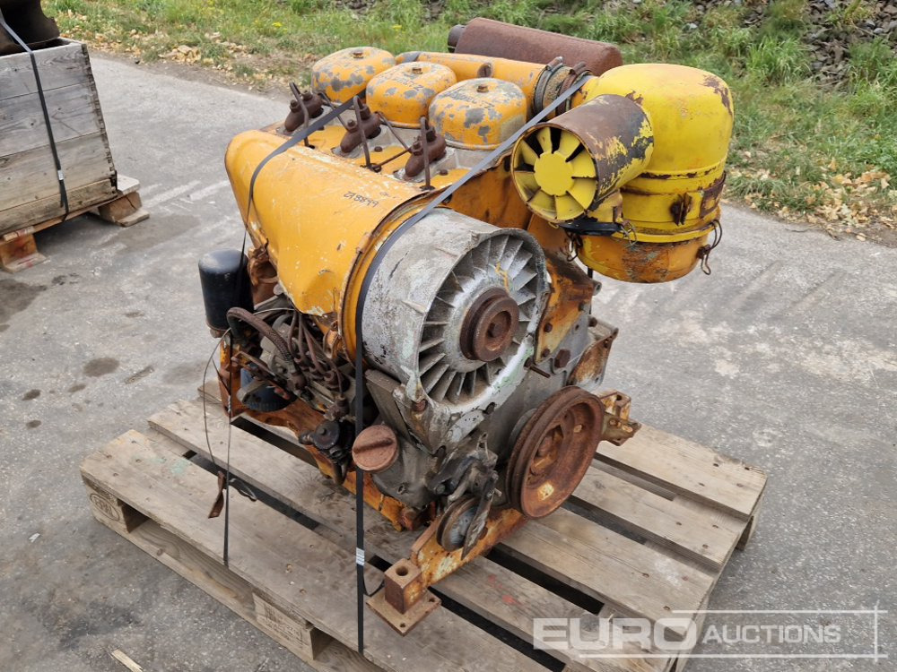 Deutz 3 Cylinder Diesel Engine - Motori: foto 2 Deutz 3 Cylinder Diesel Engine - Motori: foto 2