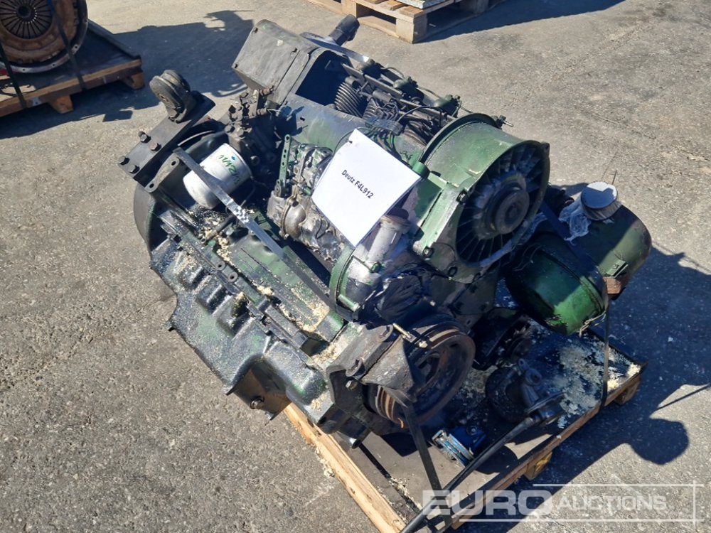 Deutz F4L912 - Motori: foto 2 Deutz F4L912 - Motori: foto 2