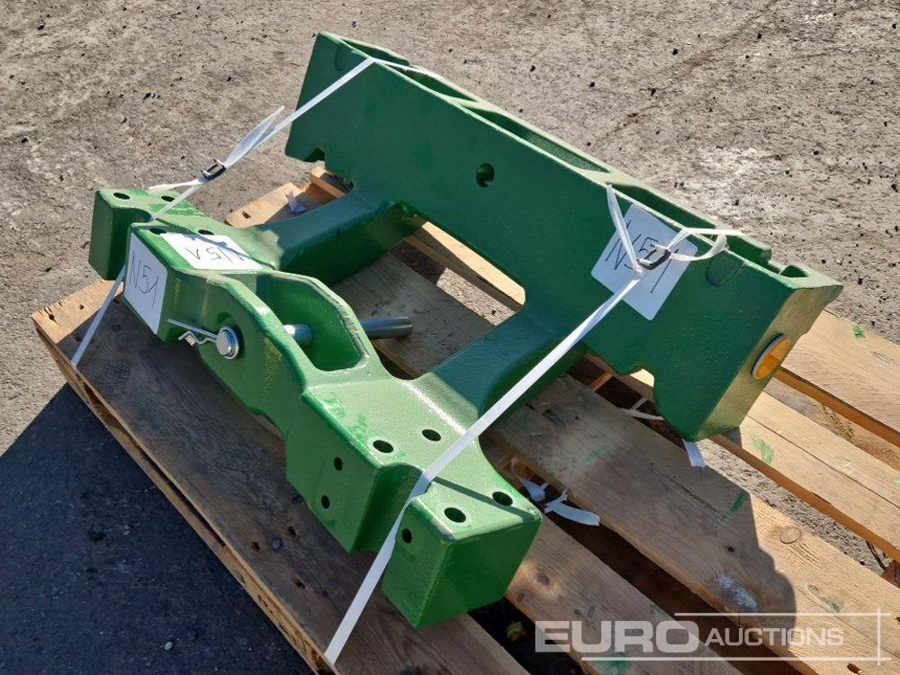 Unused Suitcase or BigPack Front Weight Carrier to suit John Deere 8R 230, 8R 250, 8R 280, 8R 310, 8R 340, 8R 370, 8R 410 (PartNo.R569418,R572164) - Makineri bujqësore: foto 1 Unused Suitcase or BigPack Front Weight Carrier to suit John Deere 8R 230, 8R 250, 8R 280, 8R 310, 8R 340, 8R 370, 8R 410 (PartNo.R569418,R572164) - Makineri bujqësore: foto 1