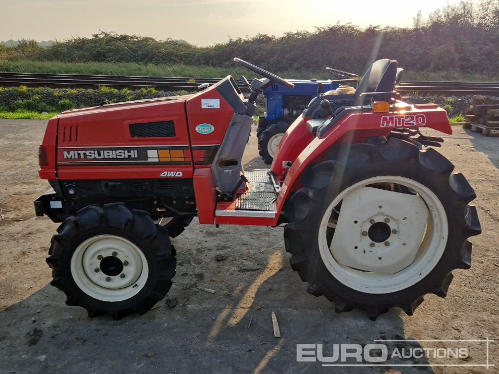 Mitsubishi MT20 - Minitraktor: foto 2 Mitsubishi MT20 - Minitraktor: foto 2